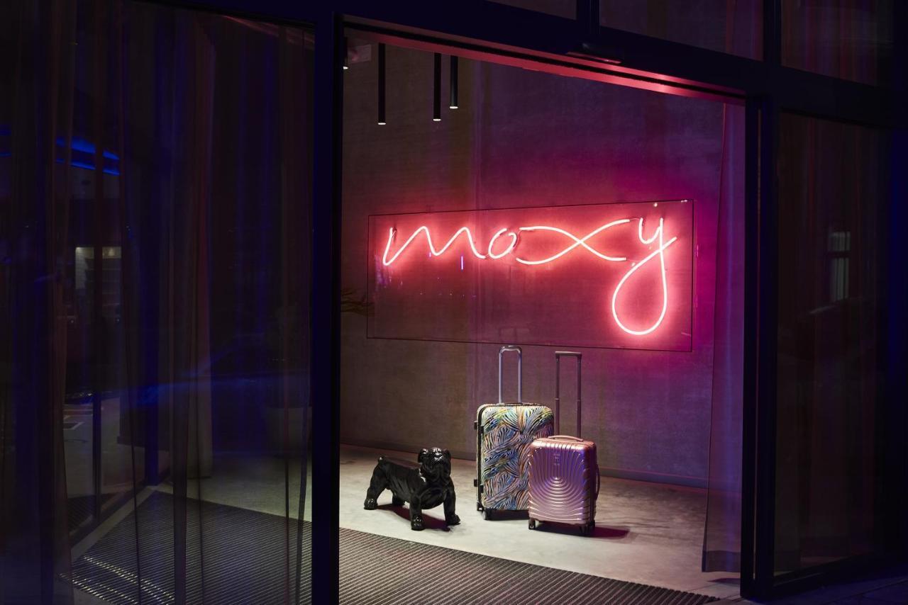 Moxy Brussels City Center Exterior photo